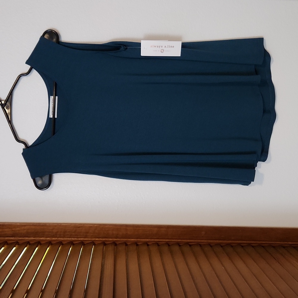 Sleeveless top